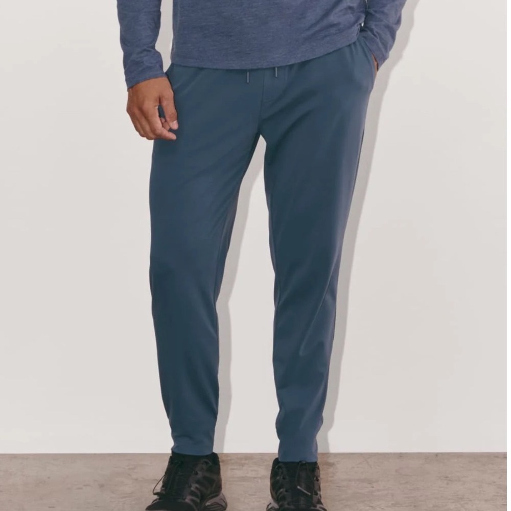 Everlane Mens Performance Jogger Blue‎ Small NWT Moisture Wicking 4-Way Stretch